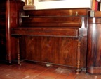 Piano em Pau Santo UK RP4537 | SOLD